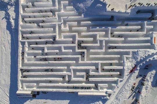 Найбільший у світі сніговий лабіринт під Татрами!